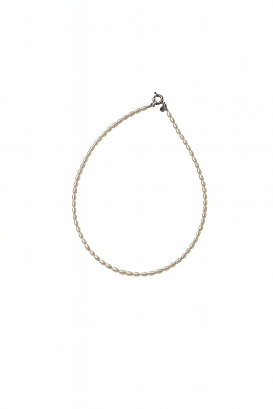 Small Pearls Necklace- Silver